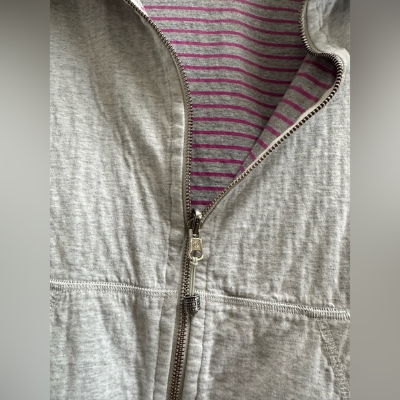 Lululemon reversible zip up hoodie Grey/ magenta stripes size 6 - Picture 2 of 7